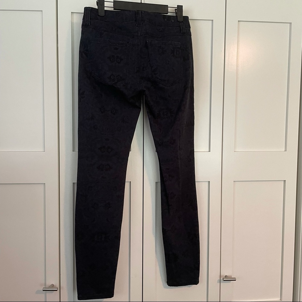 CAbi Navy Floral Print Skinny Jeans, Size 2 - Picture 5 of 7